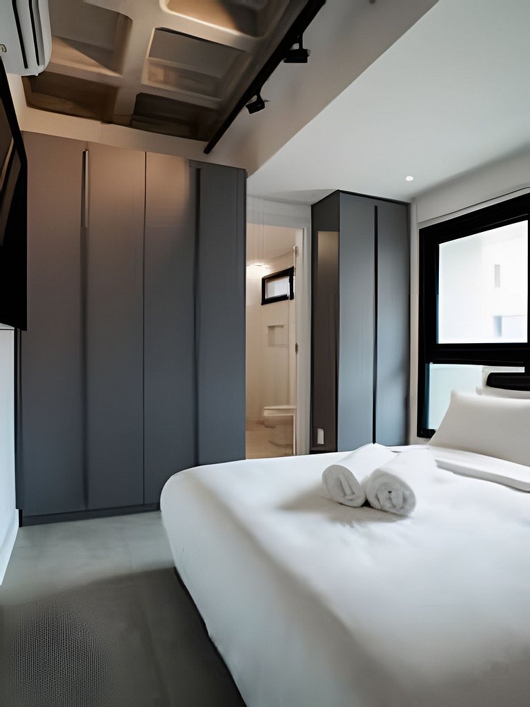 Refúgio Urbano: Loft Moderno com Jacuzzi