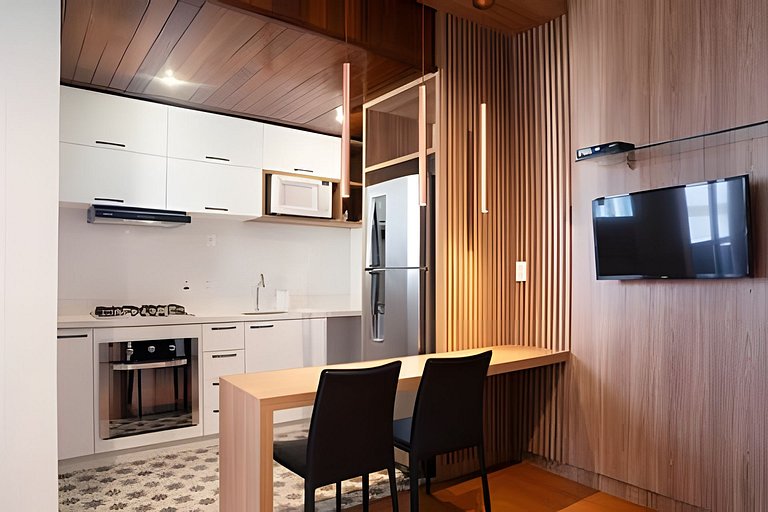 Apto Moderno com Vista e Piscina