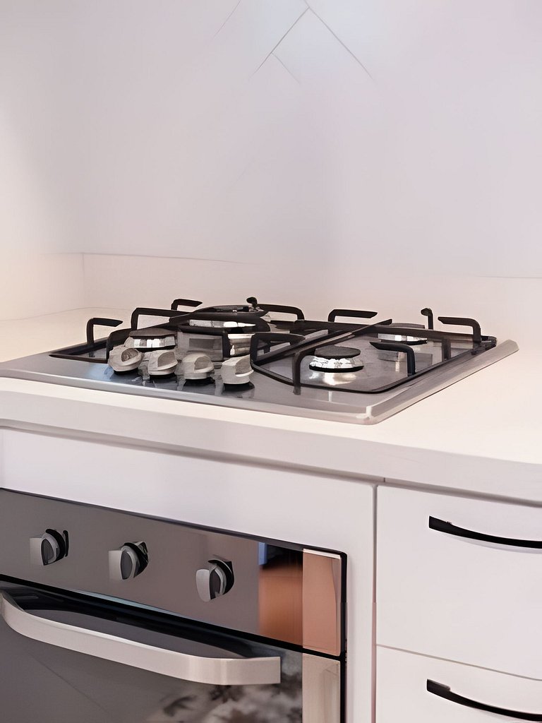 Apto Moderno com Vista e Piscina