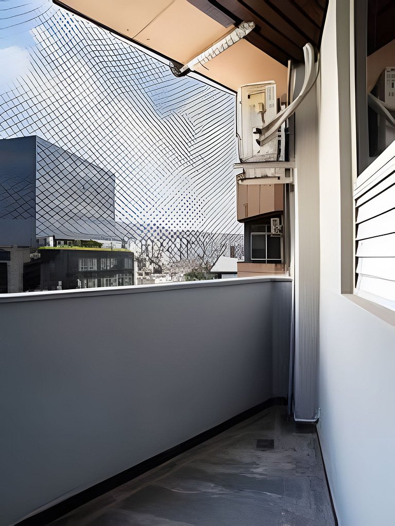 Apto Moderno com Vista e Piscina