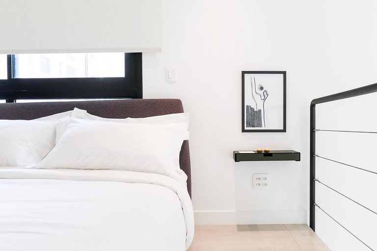 Refúgio Urbano: Loft Moderno com Jacuzzi