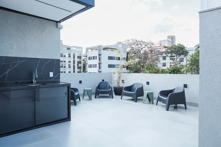 Studio cobertura com terraço, ar e churrasqueira