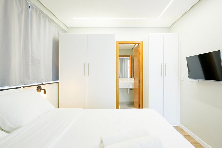 Studio com terraço, ar e churrasqueira