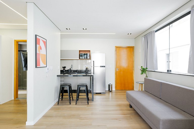 Studio com terraço, ar e churrasqueira