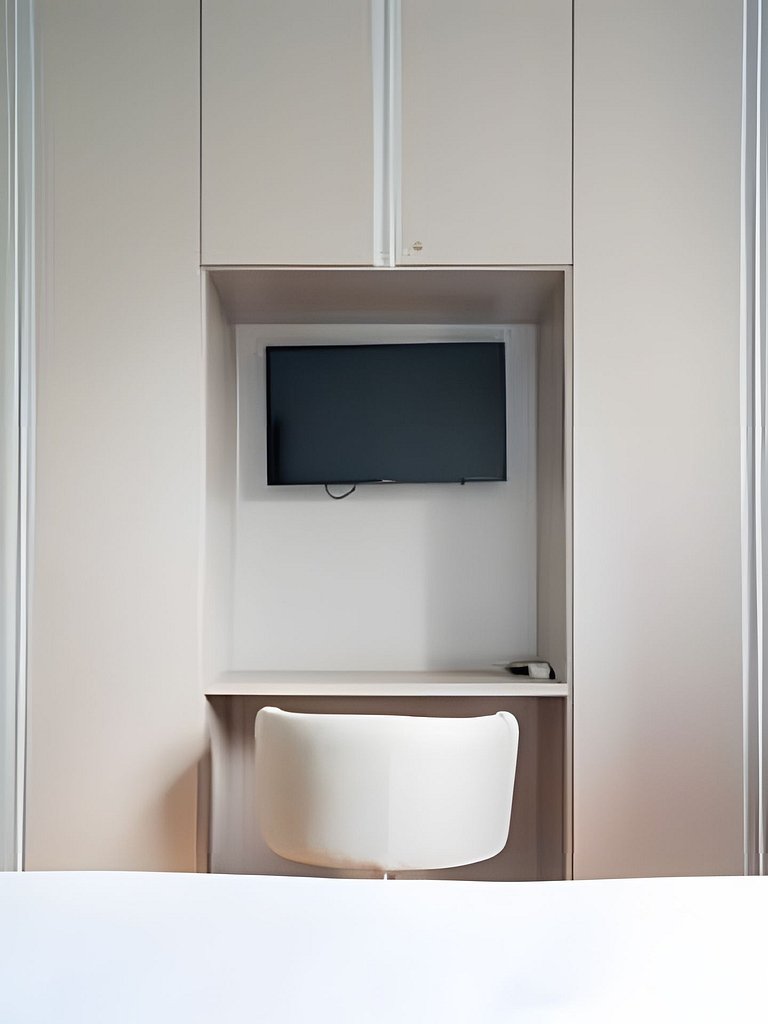 Apto de 2 Quartos bem localizado