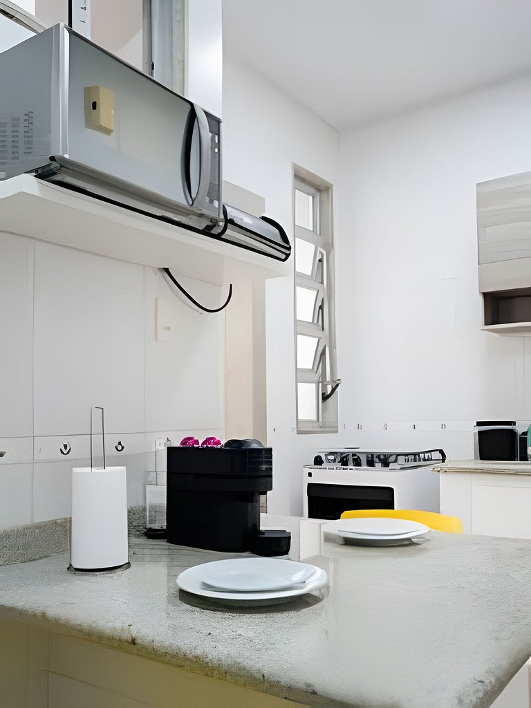 Apto de 2 Quartos bem localizado