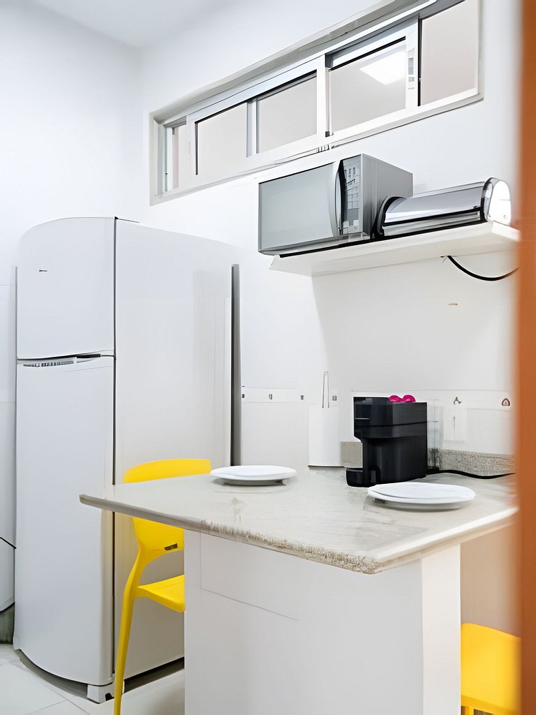 Apto de 2 Quartos bem localizado