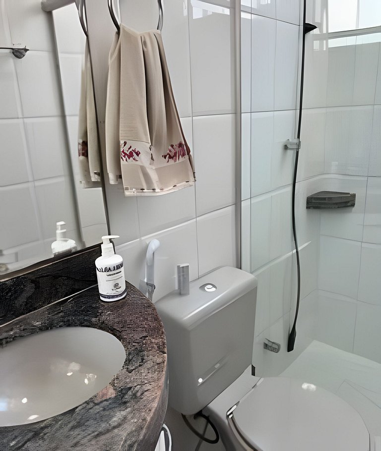 Enorme cobertura com linda vista da cidade