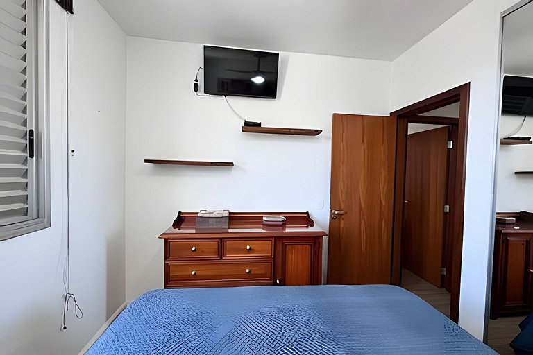 Enorme cobertura com linda vista da cidade