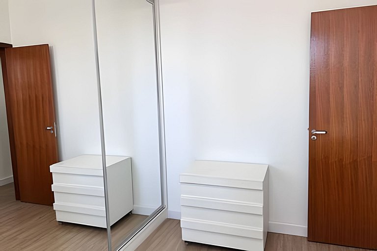 Enorme cobertura com linda vista da cidade