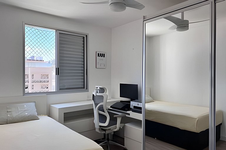 Enorme cobertura com linda vista da cidade